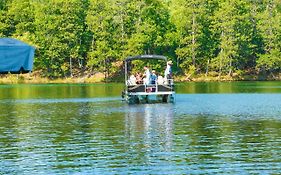 Cottage 5 - Hiller's Pine Haven Saint Germain  United States Of America